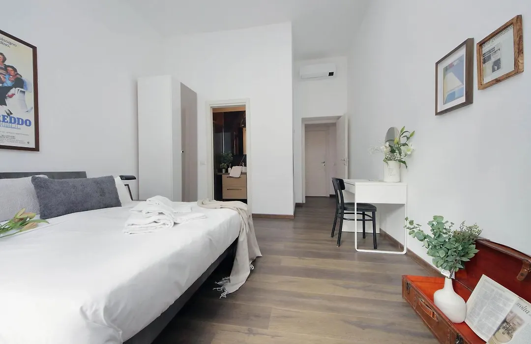 Scipioni Spacious Apartment-1